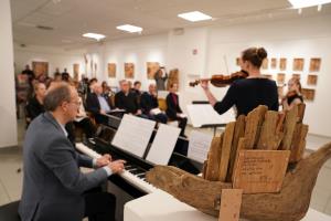 GLS Trebnje - odprtje razstave Utelesenje casa 27022020, foto Alenka STrazisar Lamovsek (8)